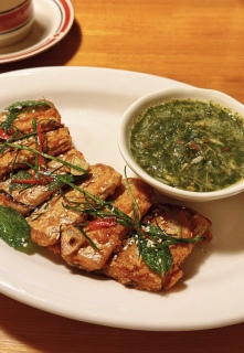 薄荷泰汁炸带鱼